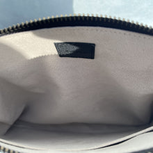 画像をギャラリービューアに読み込む, sacoche サコッシュ|enrio(エンリオ)