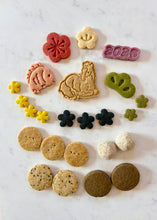画像をギャラリービューアに読み込む, 開運!午年クッキー缶mini|chinami sweets(チナミスイーツ)