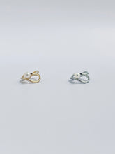 画像をギャラリービューアに読み込む, ダブルラインパールイヤーカフ|Kaava HELMI(カーヴァヘルミ)