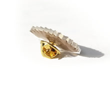 画像をギャラリービューアに読み込む, ハリネズミ ピンバッジ・アンブレラマーカー|HONAMIRUKA(ホナミルカ)