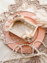 画像をギャラリービューアに読み込む, ナチュラルアイボリーのフォトフレーム|flowers luciole(フラワーズ ルシオール)