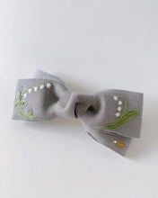 画像をギャラリービューアに読み込む, Muguet (スズラン) フランス刺繍 リボンバレッタ|SUNNY RIBBON(サニーリボン)