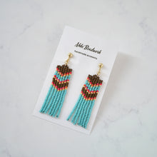 画像をギャラリービューアに読み込む, 【2点セット】ビーズフリンジピアスとアメリカ製チャームネックレス ライトブルー (イヤリング変更可)ギフトボックス|Ahki Beadwork(アーキービーズワーク)