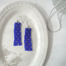 画像をギャラリービューアに読み込む, ドット柄のビーズフリンジピアス/イヤリング|Ahki Beadwork(アーキービーズワーク)