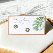 画像をギャラリービューアに読み込む, お風呂OK!金属アレルギー対応!小つぶフラワーピアス|Hiwalani(ヒワラニ)