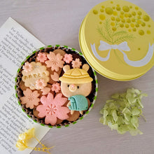 画像をギャラリービューアに読み込む, 手のひら缶/きみと季節のとなりに「おめでとう」Ⅱ|Patisserieシュシュ(パティスリーシュシュ)