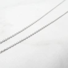 画像をギャラリービューアに読み込む, マザーオブパール クジラテール ネックレス(シルバー925/ロジウムプレーティング)|SMUK(スムーク)