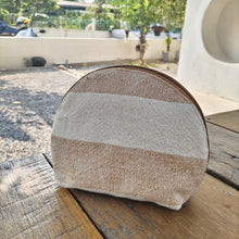 画像をギャラリービューアに読み込む, 手紡ぎ茶綿ポーチ ドーム型|Soiry(ソイリー)