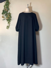 画像をギャラリービューアに読み込む, 着物リメイク バルーン袖のフレアワンピース|komomo(コモモ)