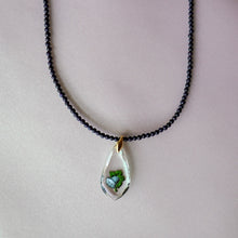 画像をギャラリービューアに読み込む, Pendant / vintage glass top × natural stones|soiesoie(ソワソワ)