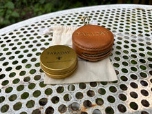 画像をギャラリービューアに読み込む, FARADAYホホバ蜜蝋バーム30g 革ケース付き|FARADAY KAMAKURA(ファラディ カマクラ)