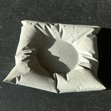 画像をギャラリービューアに読み込む, 座布団|Ike.(イケドット)