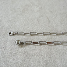 画像をギャラリービューアに読み込む, 【ネックレス】ヴィンテージビーズが輝くグリーンの差し色ネックレス|ERIKOART(エリコアート)