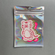 画像をギャラリービューアに読み込む, Sticker|とらっちたち|Y.O.L.O(ヨーロー)