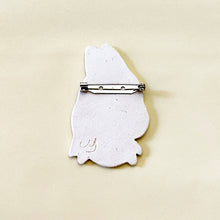 画像をギャラリービューアに読み込む, ブローチ うさぎ J|ヨシウラチヒロ