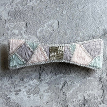 画像をギャラリービューアに読み込む, 刺繍バレッタ《ガラスの欠片》|mizuki(ミズキ)