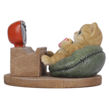 画像をギャラリービューアに読み込む, テレビを見る茶トラ スマホスタンド|WooBia(ウービア)