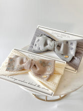 画像をギャラリービューアに読み込む, レースフラワー フランス刺繍リボン ベビーターバン|SUNNY RIBBON(サニーリボン)