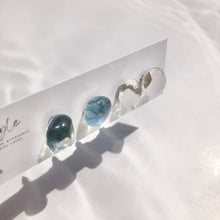 画像をギャラリービューアに読み込む, 水彩鉱石レジンピアス/イヤリングbehind Black|mi-style(ミースタイル)