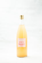 画像をギャラリービューアに読み込む, WAKAKUSA FARM オリジナルりんごジュース 【SWEET】 720ml|WAKAKUSA FARM(ワカクサファーム)