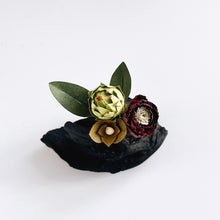 画像をギャラリービューアに読み込む, 炭オブジェ/シックな花を添えて |櫂の炭(カイノスミ)