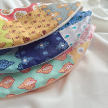 画像をギャラリービューアに読み込む, 【bule】colorful baby bib|Lutin(リュタン)