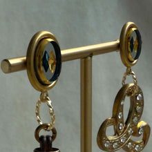 画像をギャラリービューアに読み込む, 【ピアス】静かな季節に輝きを灯す、シルバーブルーとリボンのアシンメトリーピアス|ERIKOART(エリコアート)