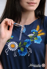 画像をギャラリービューアに読み込む, 刺繍入りT-シャツ|Ukrainian Embroidery Wear ”Mavka”(ウクライナシシュウノアパレル マウカ)