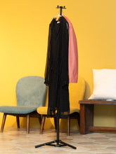 画像をギャラリービューアに読み込む, Coco Shariqiオリジナル 日本製 三脚式ポータブル衣装ハンガー(延長棒付き)|Coco Sharqi Japan(ココシャルキ)