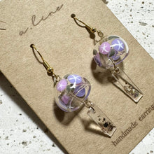 画像をギャラリービューアに読み込む, あさがお風鈴ピアス/イヤリング|a.line(エーライン)