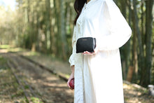 画像をギャラリービューアに読み込む, 二つ折り財布|SALASANA(サラサナ)