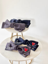 画像をギャラリービューアに読み込む, LOVE LOVE LOVE フランス刺繍 リボンバレッタ|SUNNY RIBBON(サニーリボン)