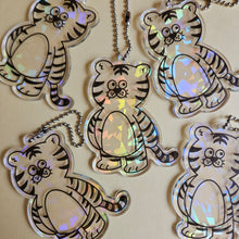 画像をギャラリービューアに読み込む, Key Chain|とらっちと共に(holo)|Y.O.L.O(ヨーロー)