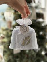 画像をギャラリービューアに読み込む, Petal Collection 03 −3枚入りセット|Le Chocolat Ally (ルショコラアリー)