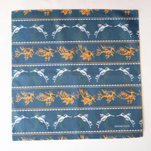 画像をギャラリービューアに読み込む, リーフィーシードラゴン ハンカチ|aosansyo(アオサンショウ)
