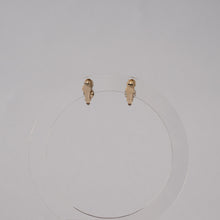 画像をギャラリービューアに読み込む, キラキラパヴェボールとツヤツヤゴールドボールのコンビイヤリング|BLANCHE NEIGE(ブランシュネージュ)