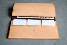 画像をギャラリービューアに読み込む, 余白を愉しむ長財布※小銭入れ付タイプ〈LOCUS-LWC〉|Has(ハズ)