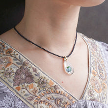 画像をギャラリービューアに読み込む, Pendant / vintage glass top × natural stones|soiesoie(ソワソワ)