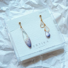 画像をギャラリービューアに読み込む, 石膏花の雫|スモークブルー|パープル|ピアス|イヤリング|アシンメトリー|PERTIKAmignon(ペルチカミニョン)