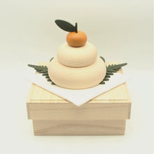 画像をギャラリービューアに読み込む, きのいい鏡餅|Atelier Alt(アトリエアルト)