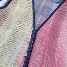 画像をギャラリービューアに読み込む, vintage kantha vest #3|ananyaユイイツムニ(アナンヤユイイツムニ)