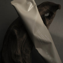 画像をギャラリービューアに読み込む, N°5 SANDALWOOD フレグランス ハンドクリーム|suuw.(スゥドット)