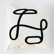 画像をギャラリービューアに読み込む, Cushion Cover|Mai|Y.O.L.O(ヨーロー)