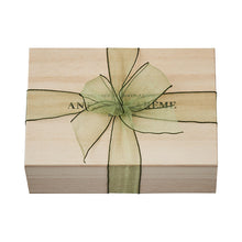 画像をギャラリービューアに読み込む, ピスタチオのザクザクショコラ|アントワーヌ・カレーム