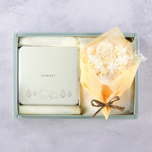 画像をギャラリービューアに読み込む, 小さな森のクッキー缶とメレンゲ花束のギフトボックス|comori(コモリ)