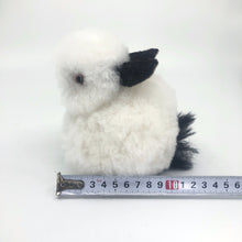 画像をギャラリービューアに読み込む, ベビーアルパカの天然皮革 うさぎ ぬいぐるみ ペルー職人手仕事・一点もの|RUNA SHOP(ルナショップ)