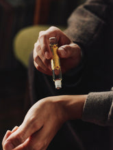 画像をギャラリービューアに読み込む, フレグランスオイル ゴールデンフランキンセンス|CIGARRO(シガーロ)