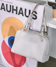 画像をギャラリービューアに読み込む, フラップボストンバッグ(Light gray)|MARSLY(マーズリー)