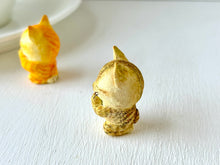 画像をギャラリービューアに読み込む, 祈る猫さん~キジトラ~|手ノヒラ堂(テノヒラドウ)