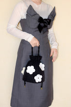 画像をギャラリービューアに読み込む, bucket drawstring bag<Leather flower motif-black->|Cherry on top(チェリーオントップ)